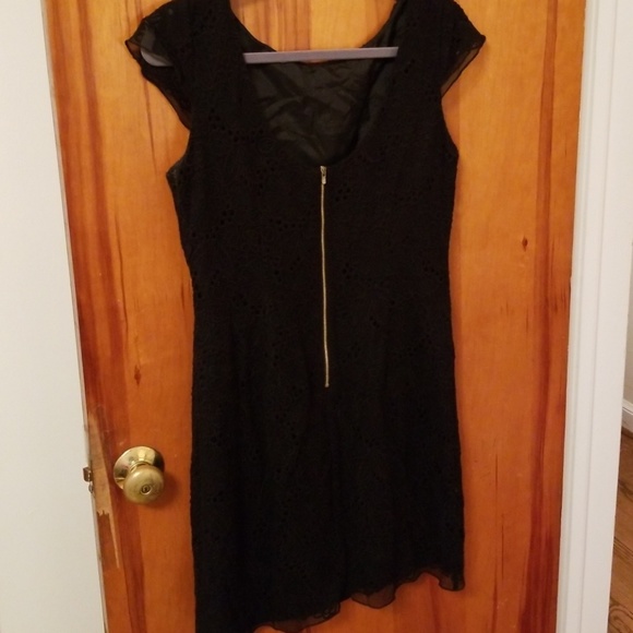 Lilly Pulitzer Lace dress! - Picture 6 of 8